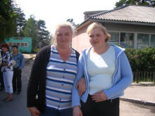 Васильева ( Андреева) Нина с дочерью Викой моя однокурсница. Бывшая студентка ЧГПИ 